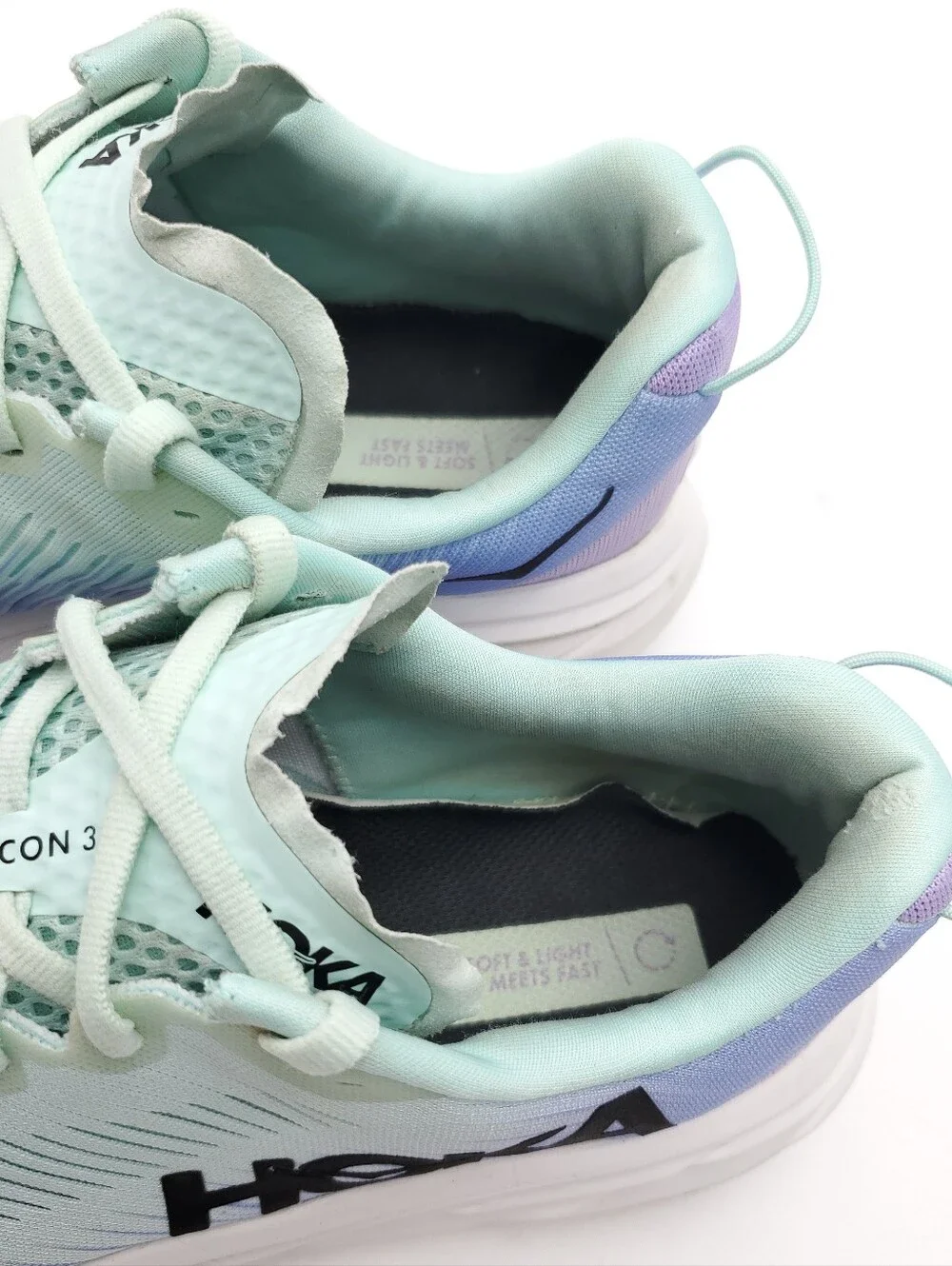 HOKA ONE ONE Rincon 3 Sunlit Ocean Airy Blue Women's 8 Running Athletic Shoes